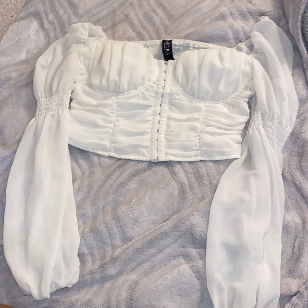 Long sleeve crop top